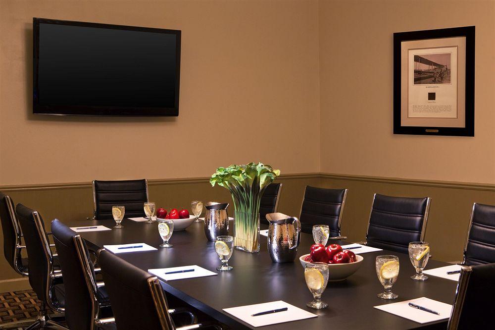 Four Points By Sheraton Kalamazoo Exteriér fotografie