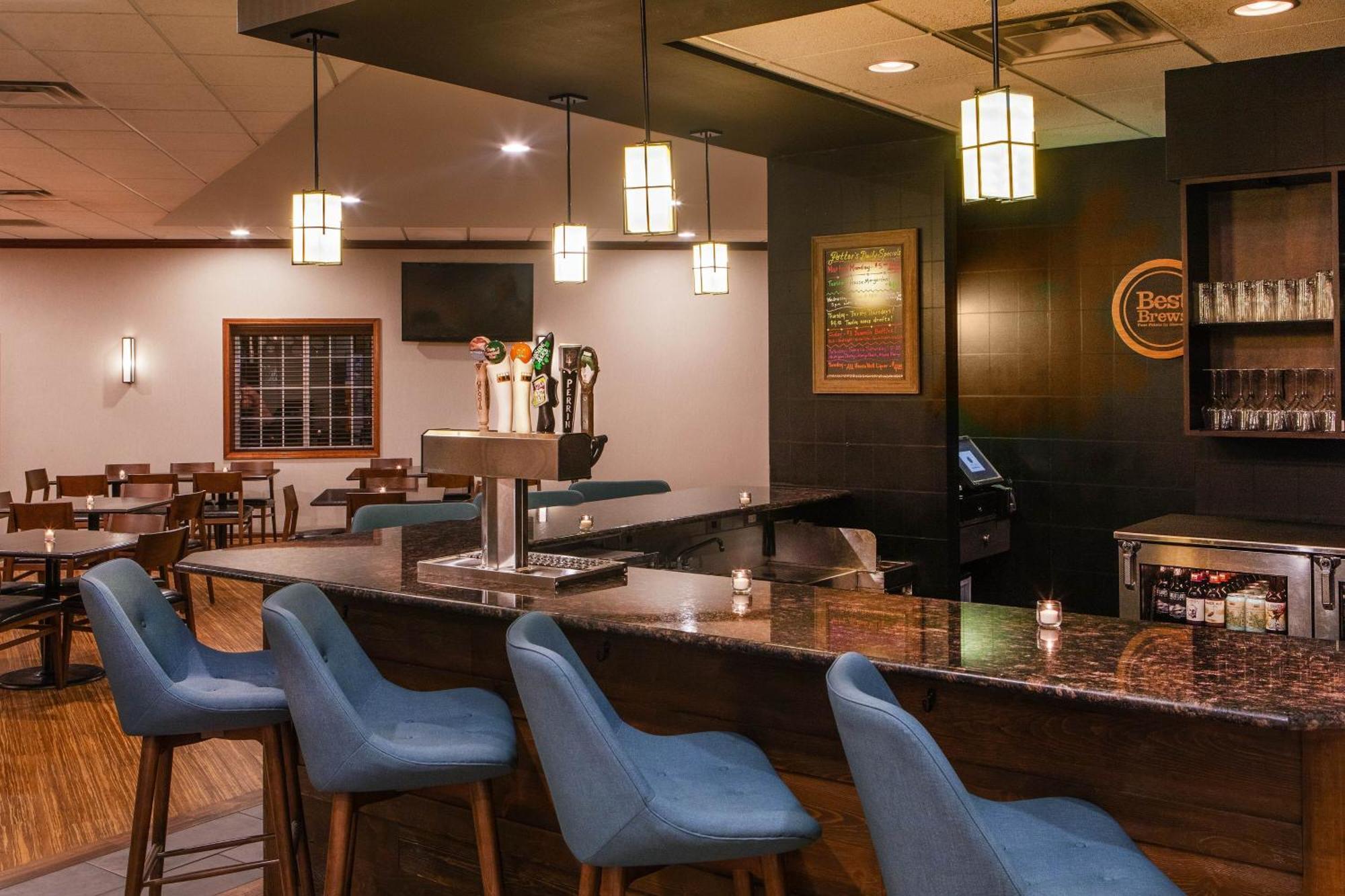 Four Points By Sheraton Kalamazoo Exteriér fotografie